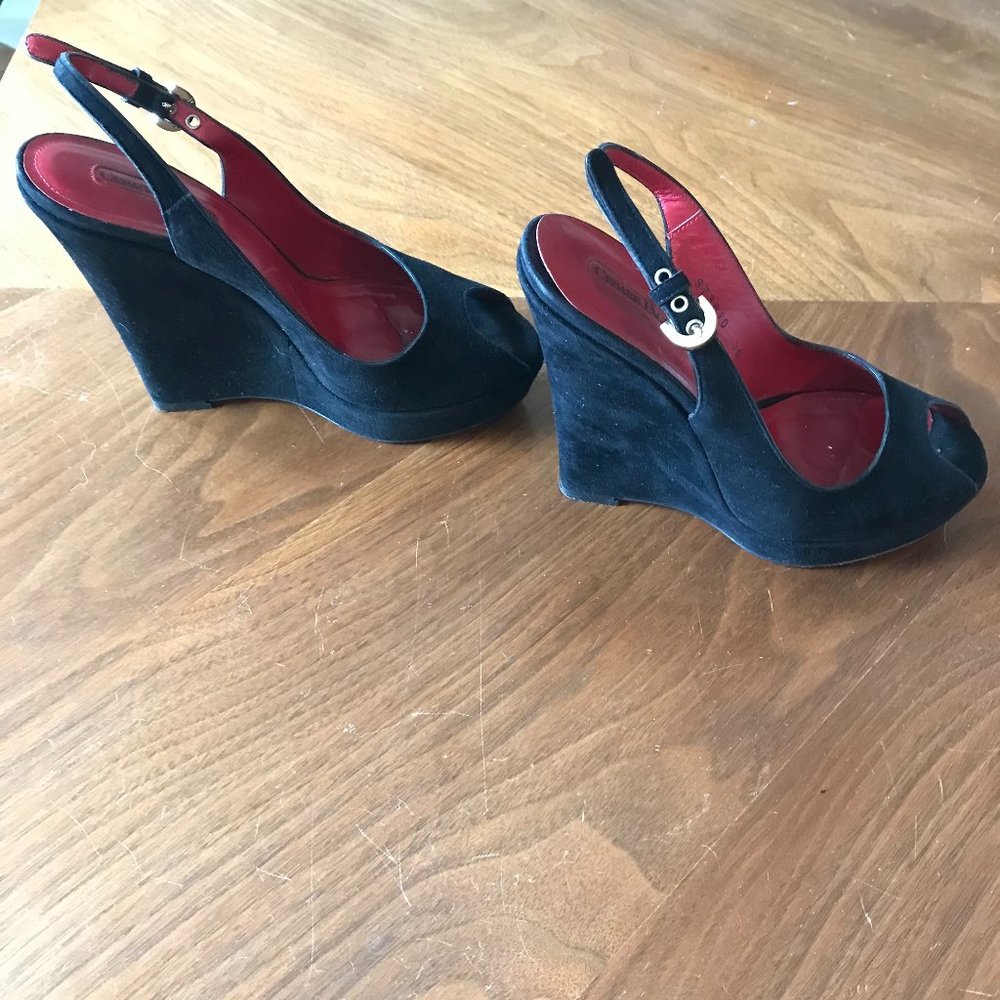 Cesare Paciotti Size 6 Black Velvet Peeptoe Platforms